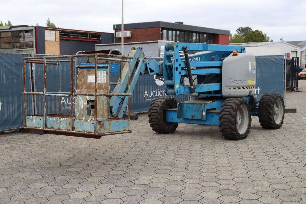 Articulating boom lift Genie Z-45/25 Diesel 15.86m 2007