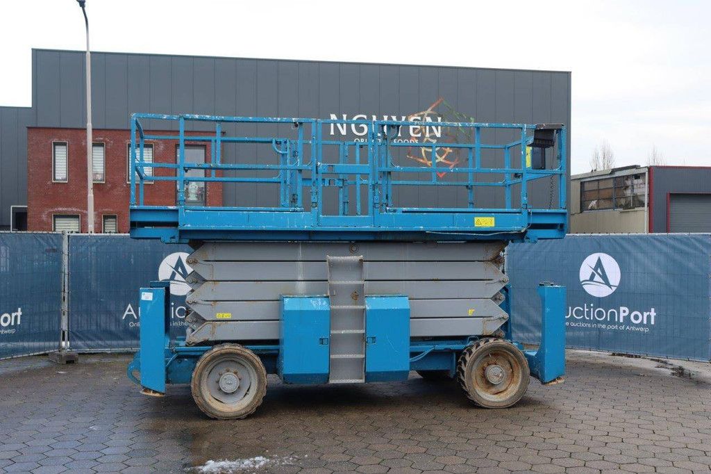 Scissor lift Genie GS-5390 Diesel 18.15m 2008