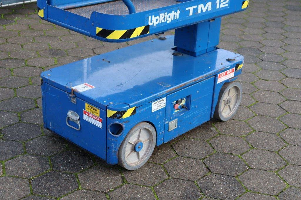 UpRight TM12 Elektrischer Mastlift 3,83 m 1999