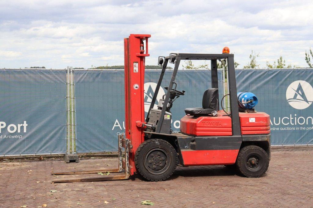 Gabelstapler Toyota 42-5FG30 LPG 3000kg 3,7m 1995