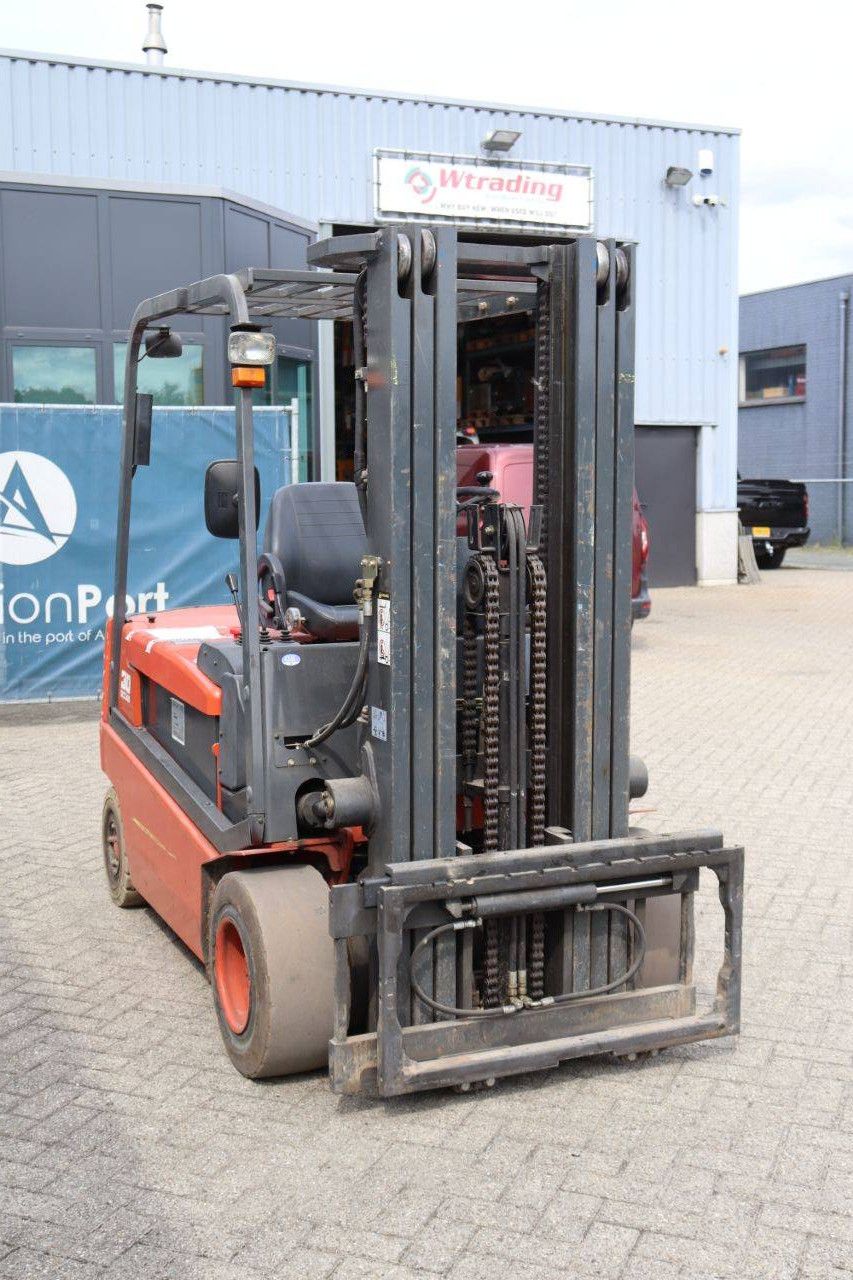 Gabelstapler Nissan G002L-30CU Elektro 3000kg 4,7m 2002