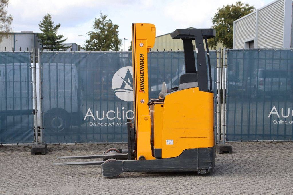 Reach truck Jungheinrich ETV214 Electric 1400kg 10m 2014
