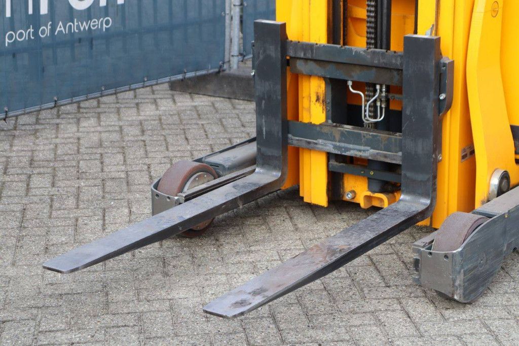 Reach truck Jungheinrich ETV214 Electric 1400kg 10m 2014