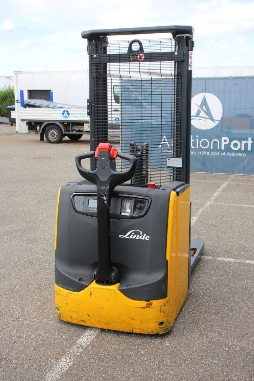 Hochhubwagen Linde L14 Elektro 1400kg 3,03m 2021 Demo