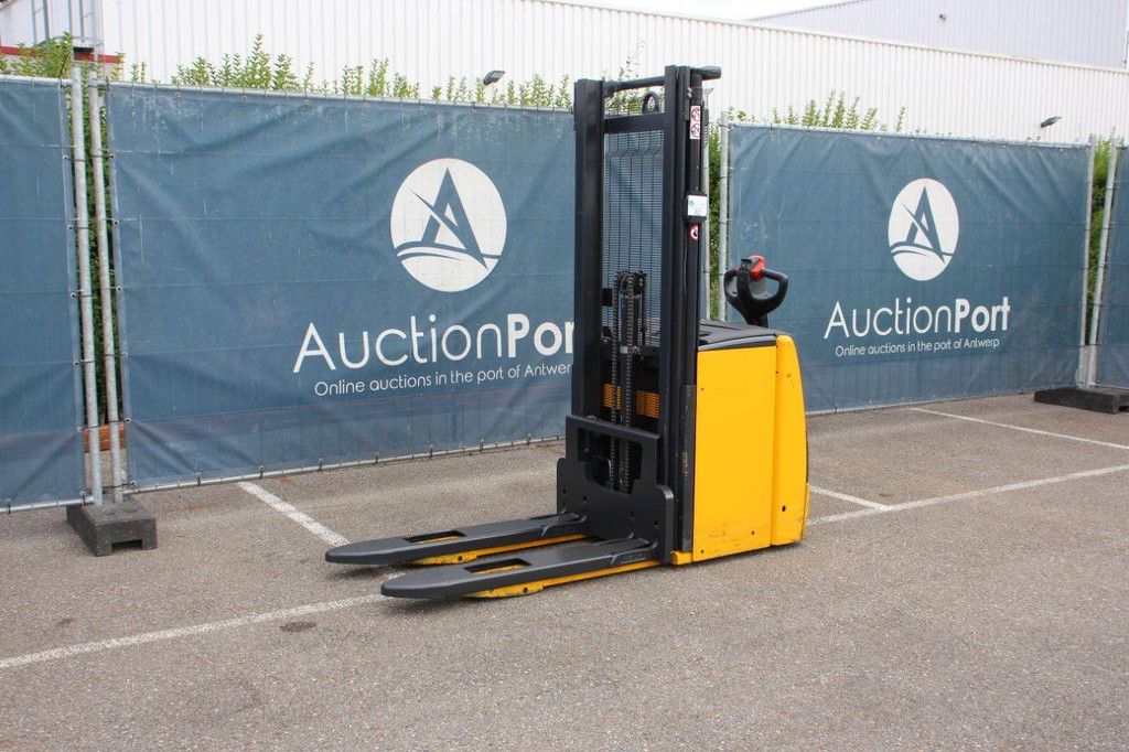 Hochhubwagen Linde L14 Elektro 1400kg 3,03m 2021 Demo