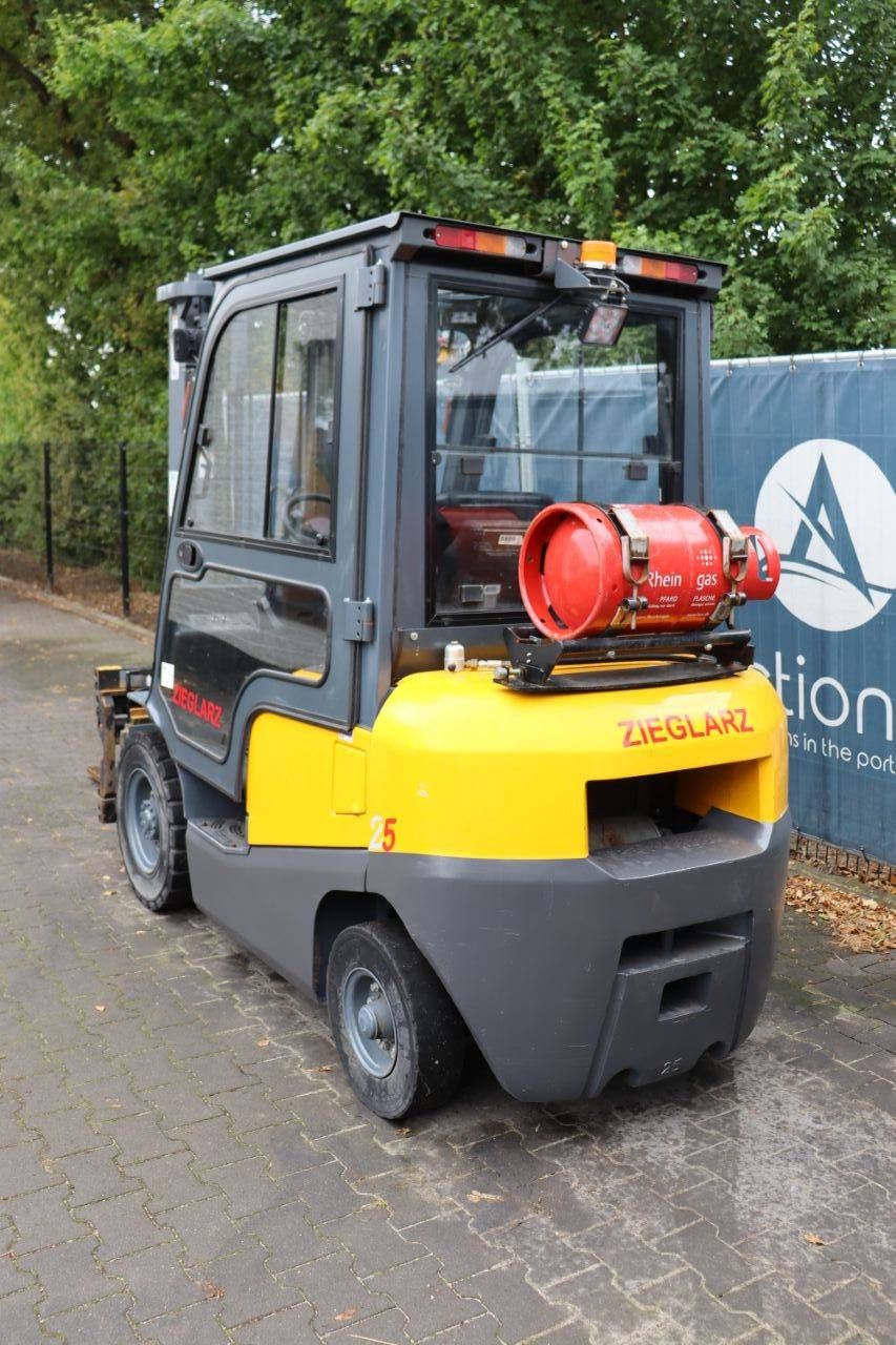 Heftruck TCM FG25 LPG 2500kg 3.3m 2021