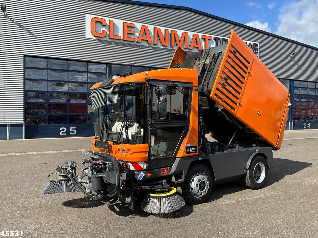 Ravo 5-Serie 580 with 3-rd brush
