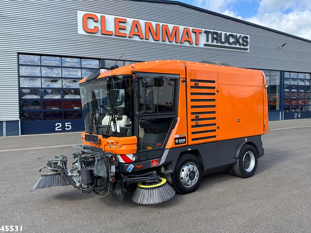 Ravo 5-Serie 580 with 3-rd brush