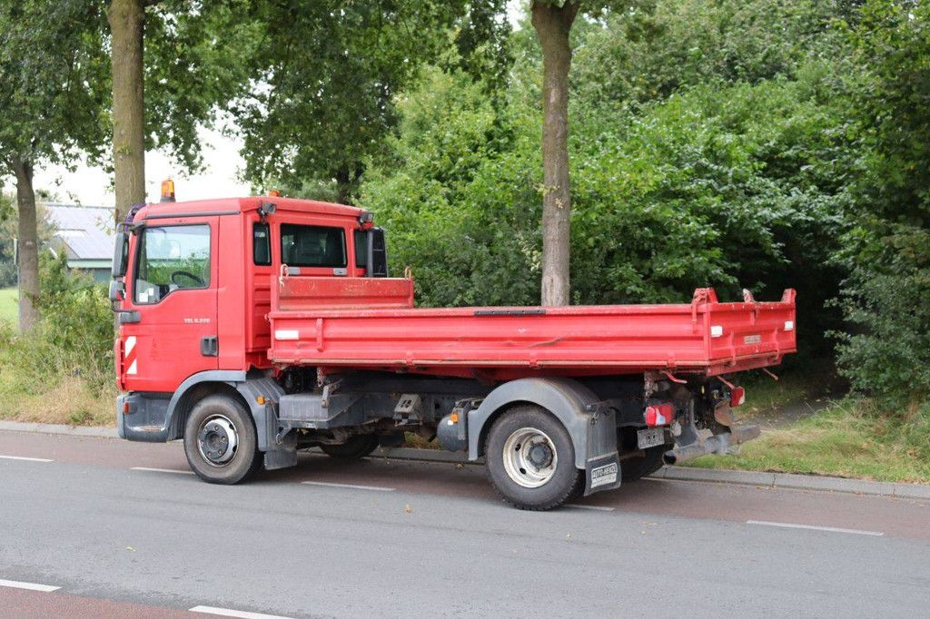 Truck Tipper MAN TGL02 Diesel 162kW 2009