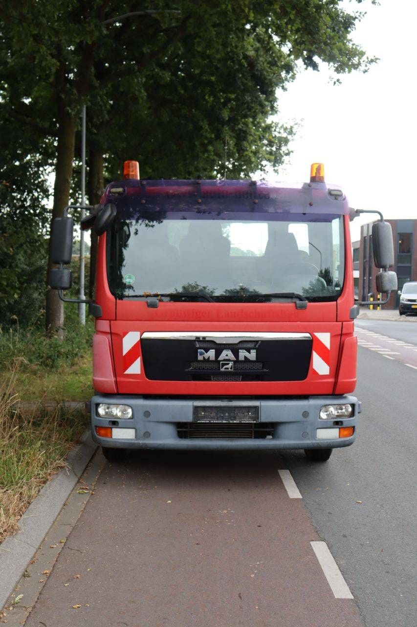 Truck Tipper MAN TGL02 Diesel 162kW 2009