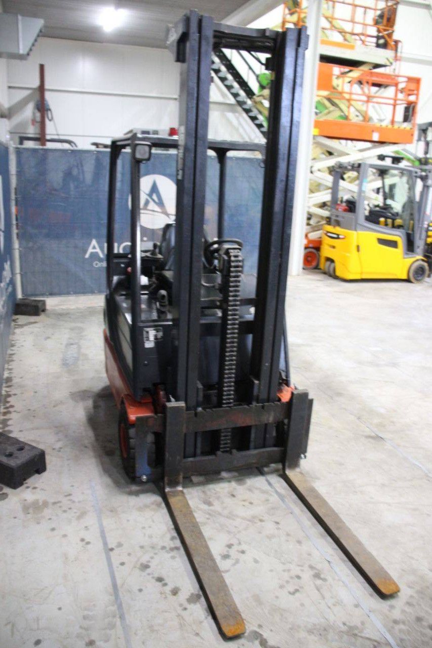 Gabelstapler Linde E16C-02 Elektro 1600kg 4,85m 2000