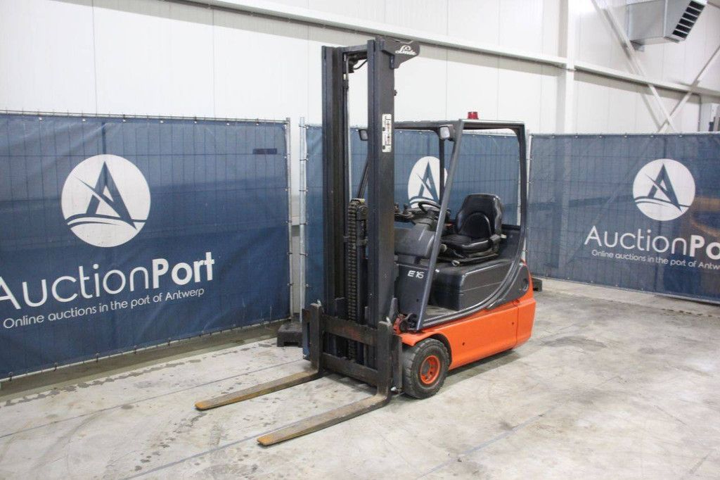 Gabelstapler Linde E16C-02 Elektro 1600kg 4,85m 2000