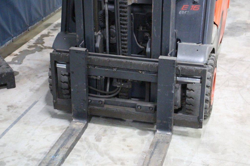 Gabelstapler Linde E16 Elektro 1600kg 7,0m