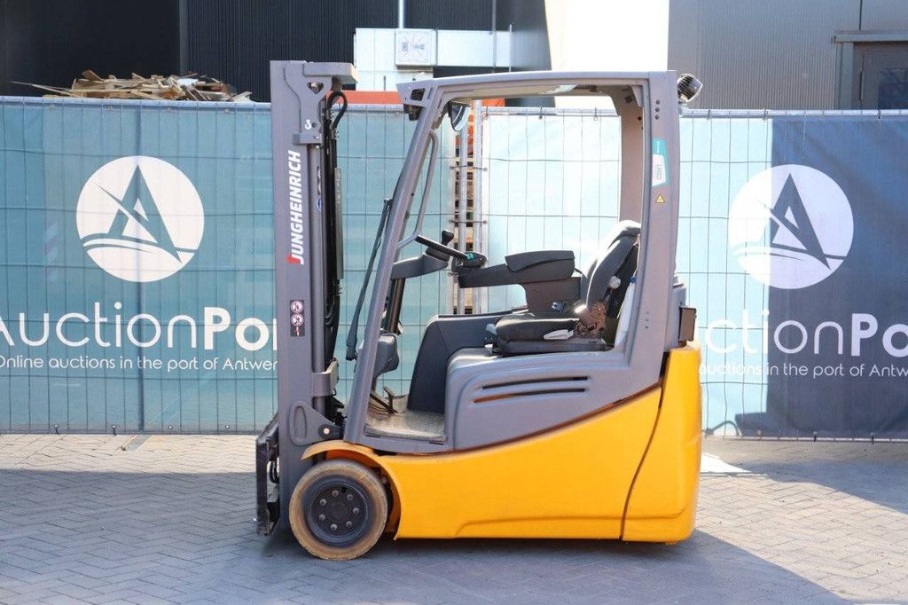 Gabelstapler Jungheinrich EFG 216k Elektro 1600kg 3,0m 2017