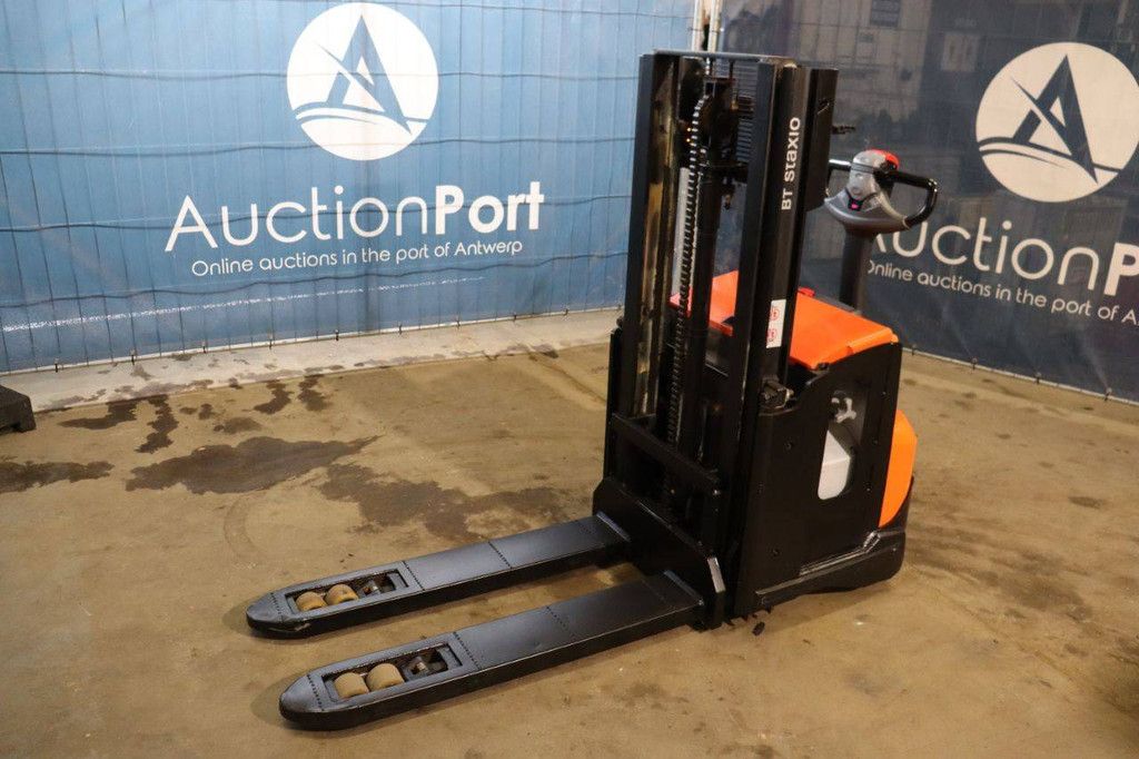 Toyota SWE200D Electric Stacker 2000kg 2020
