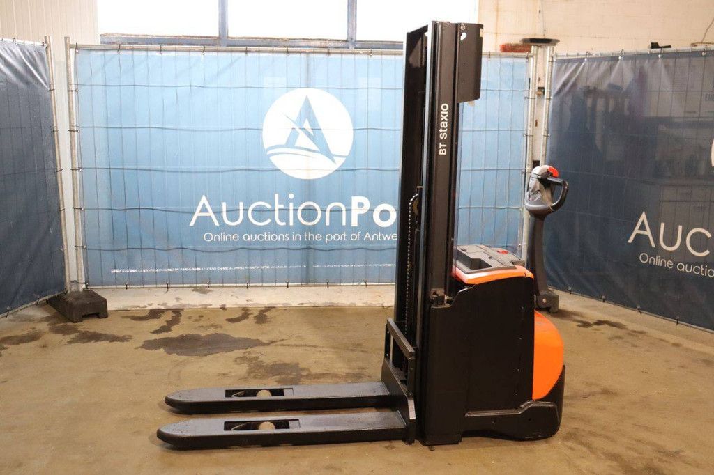 Hochhubwagen Toyota SWE120 Elektro 1200kg 2018