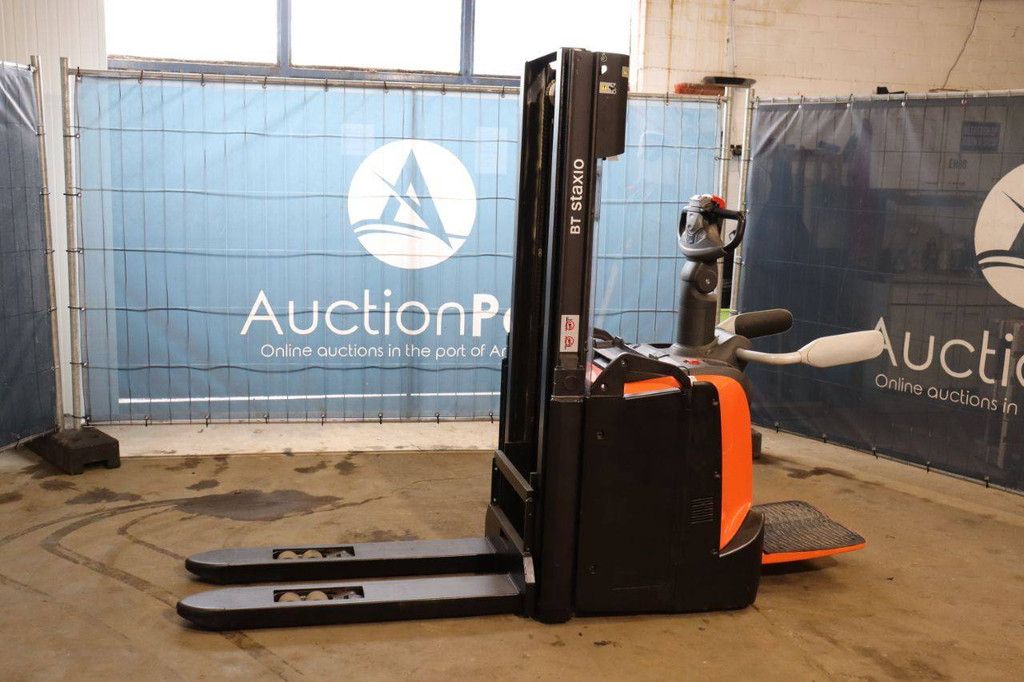 Toyota SPE120L Electric Stacker 1200kg 2.8m 2017