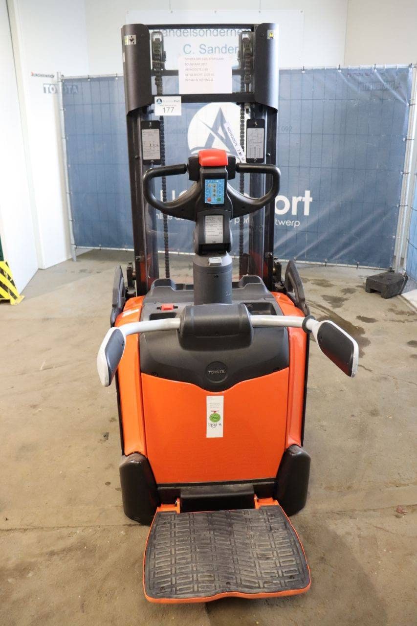 Toyota SPE120L Electric Stacker 1200kg 2.8m 2017