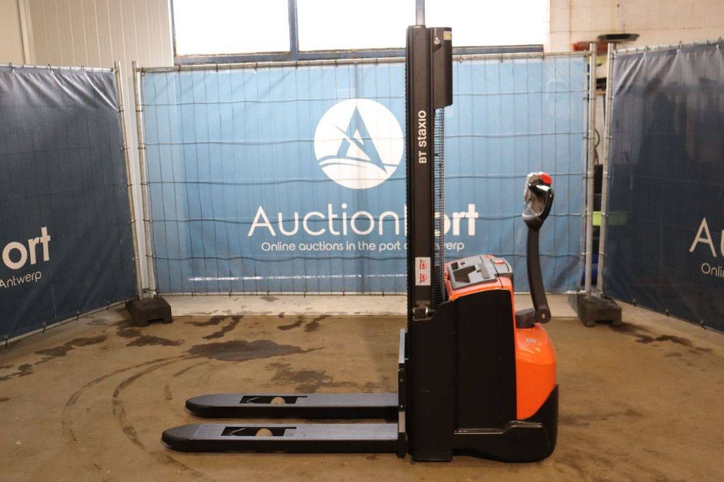 Stacker Toyota SWE120 Electric 1200kg 2.9m 2018