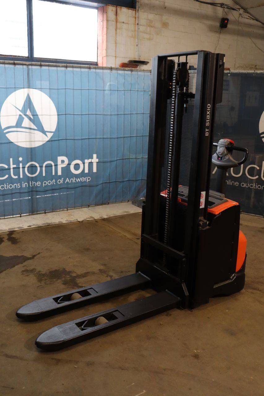Stacker Toyota SWE120 Electric 1200kg 2.9m 2018