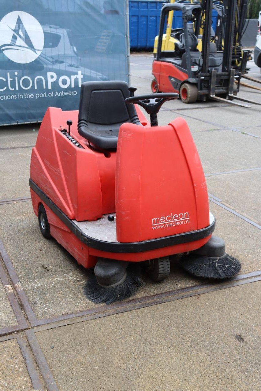 Meclean Elektrokehrmaschine