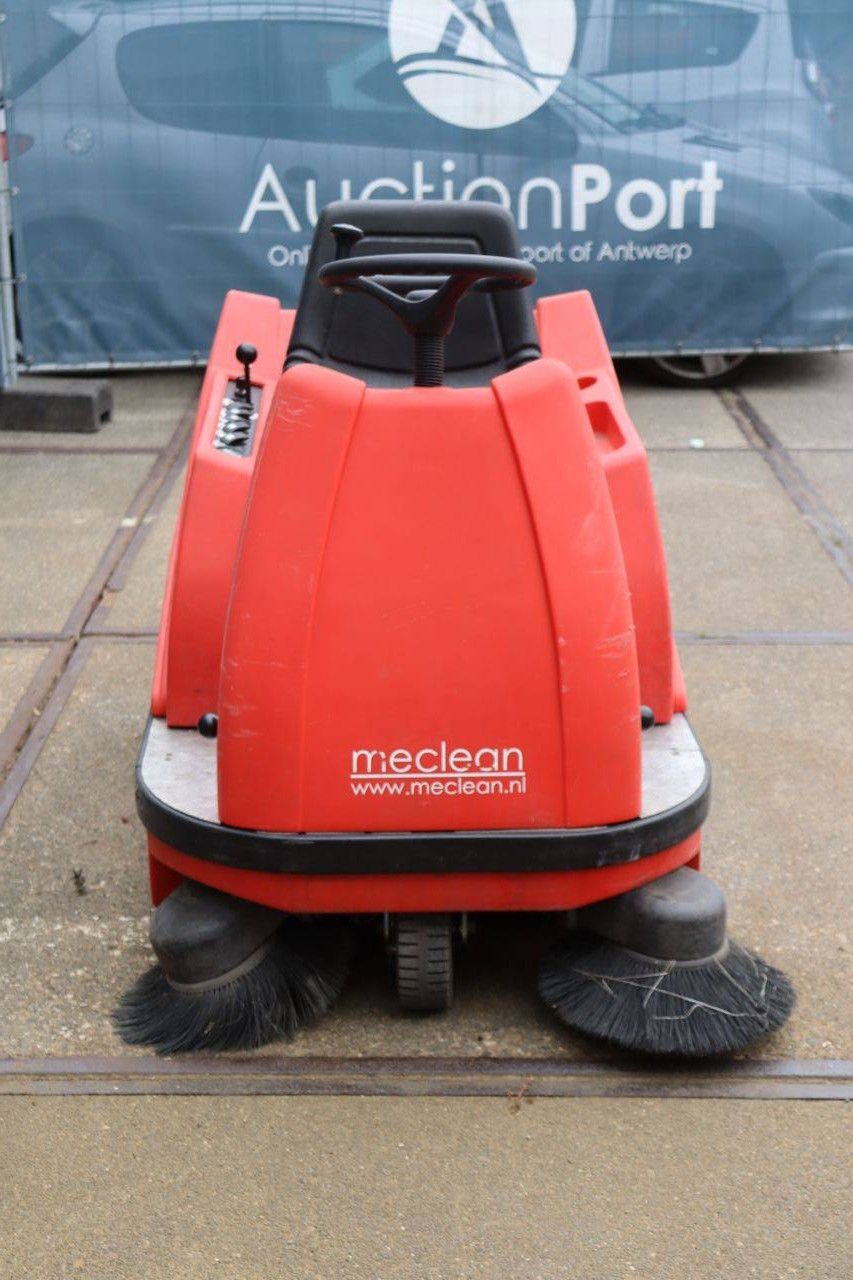Meclean Elektrokehrmaschine
