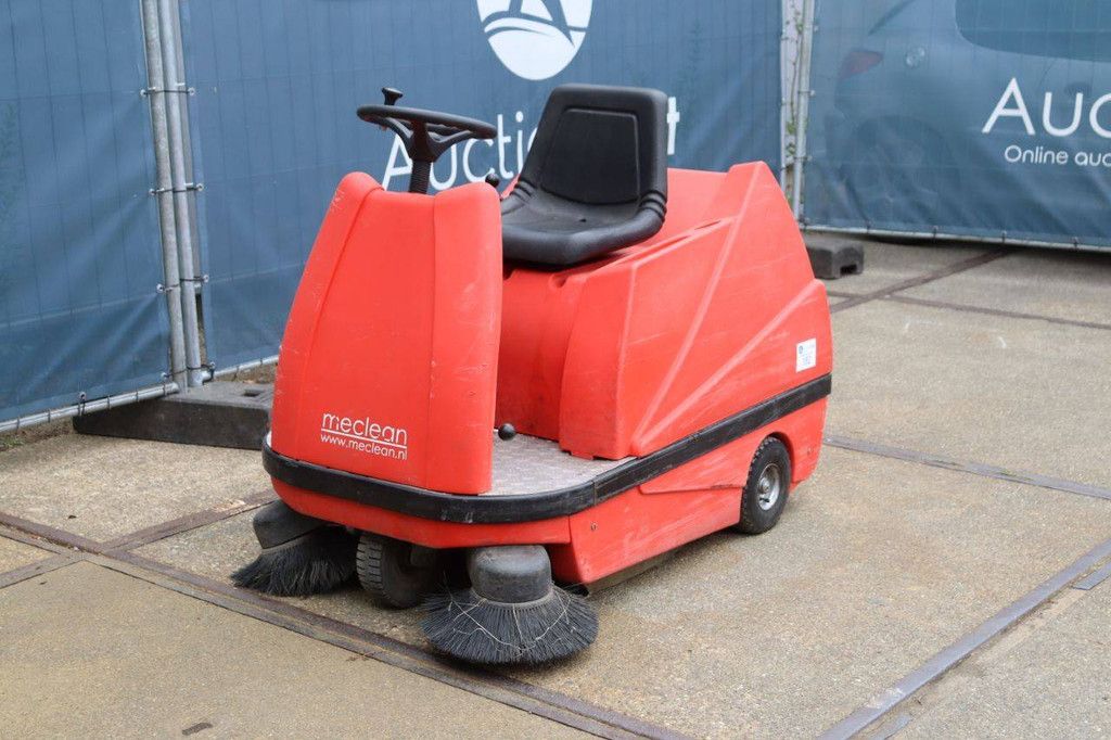 Meclean Elektrokehrmaschine