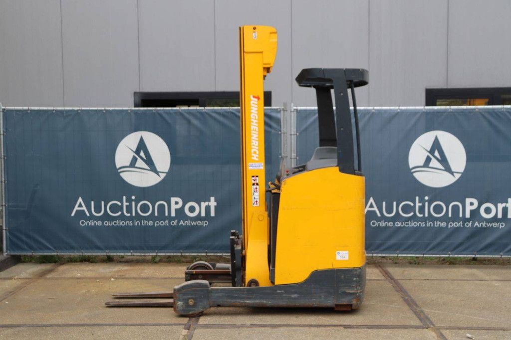 Schubmaststapler Jungheinrich ETV 214 Elektro 1400kg 6,2m