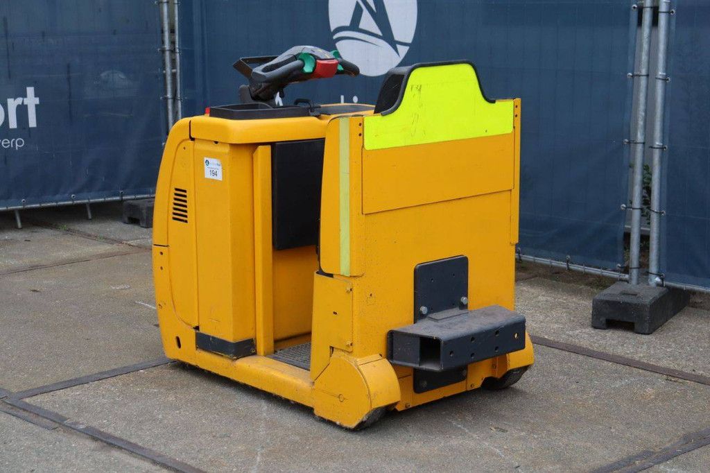 Jungheinrich EZS 350 Elektrotraktor 2011