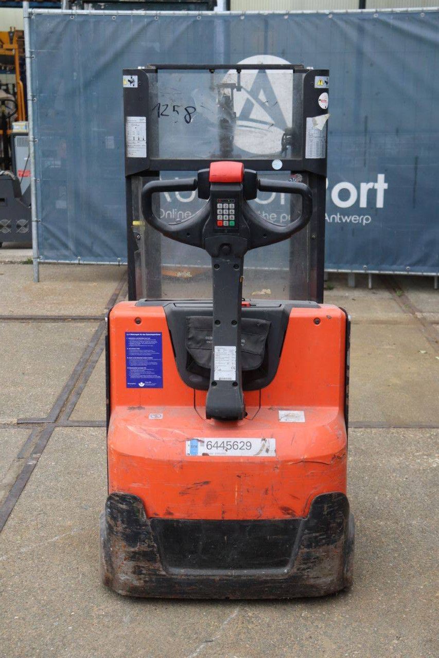 Stacker BT SWE200D Electric 2000kg 2.1m 2016
