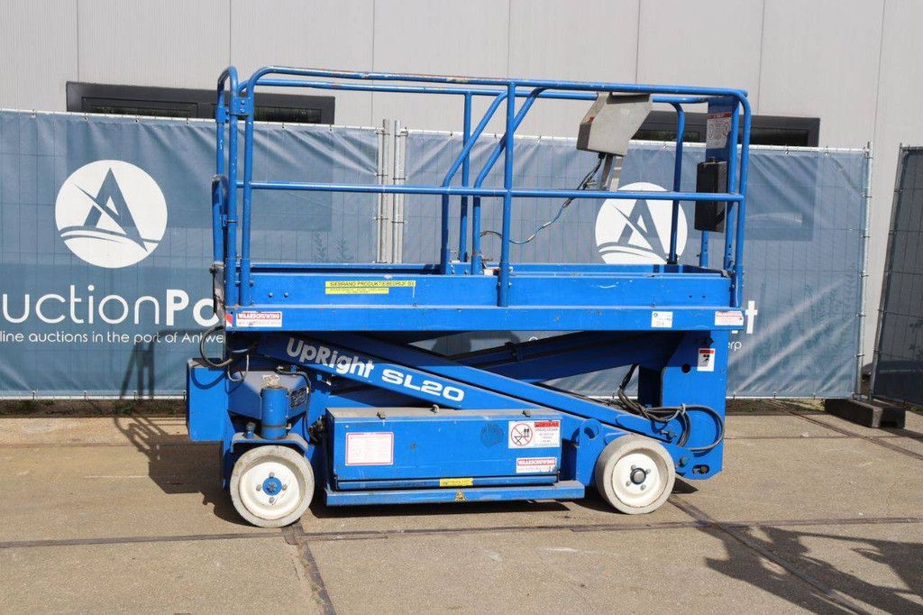 UpRight SL20 Elektrische Gelenkteleskoparbeitsbühne 1998