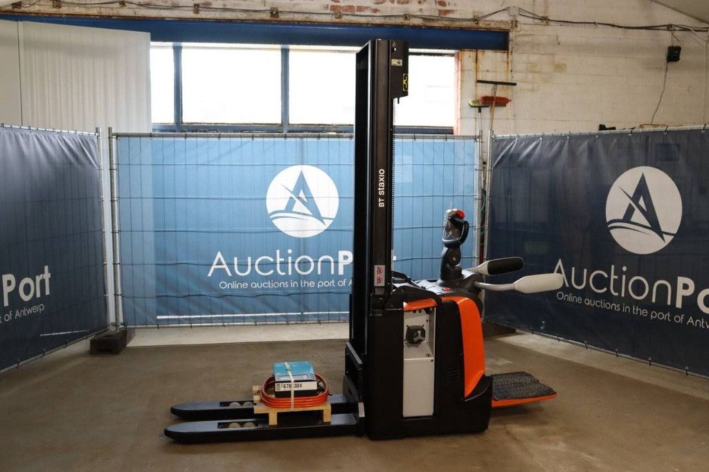 Toyota SPE120 Elektro-Stapler 1200 kg 3,7 m 2020