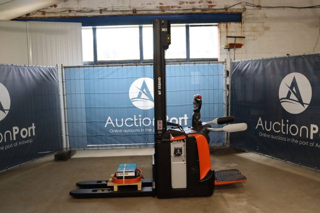 Toyota SPE120 Elektro-Stapler 1200 kg 3,7 m 2020