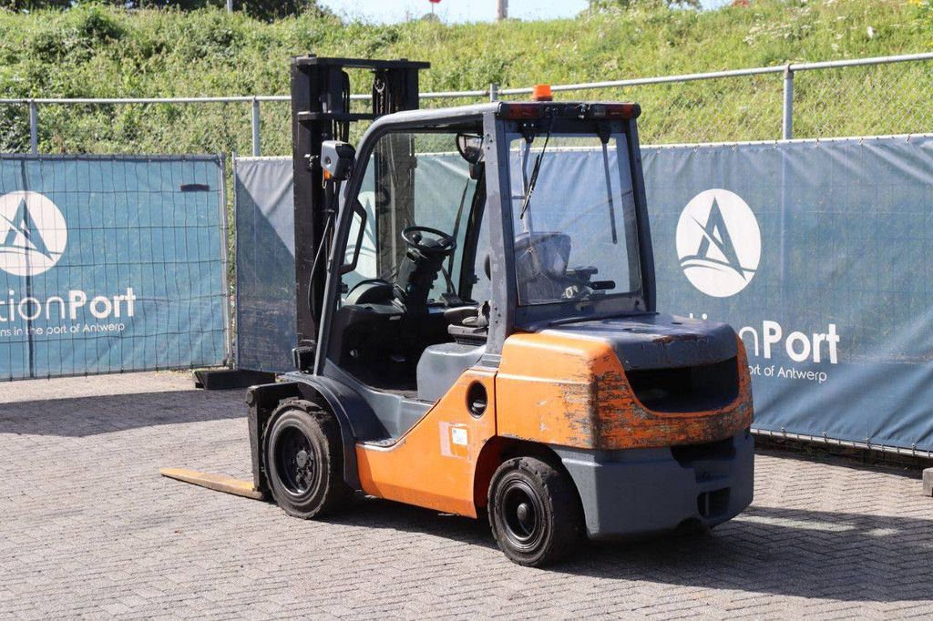Gabelstapler Toyota 52-8FDJF35 Diesel 2200kg 3,7m 2012