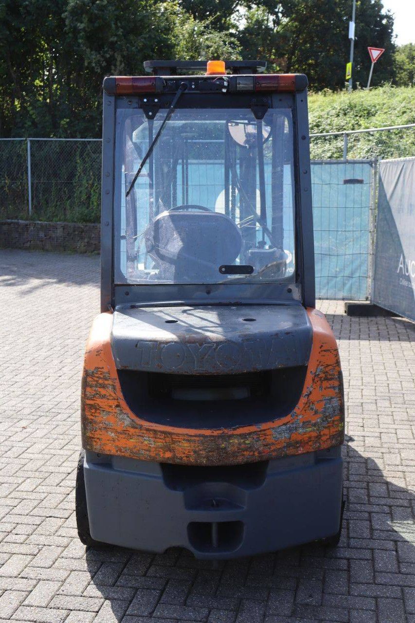 Gabelstapler Toyota 52-8FDJF35 Diesel 2200kg 3,7m 2012