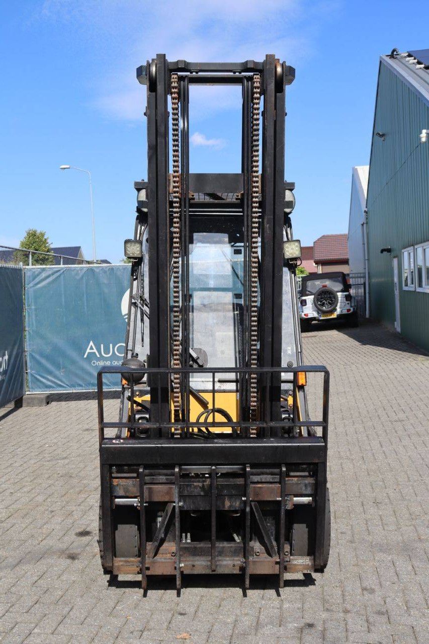 Forklift Caterpillar 30 LPG 3000kg