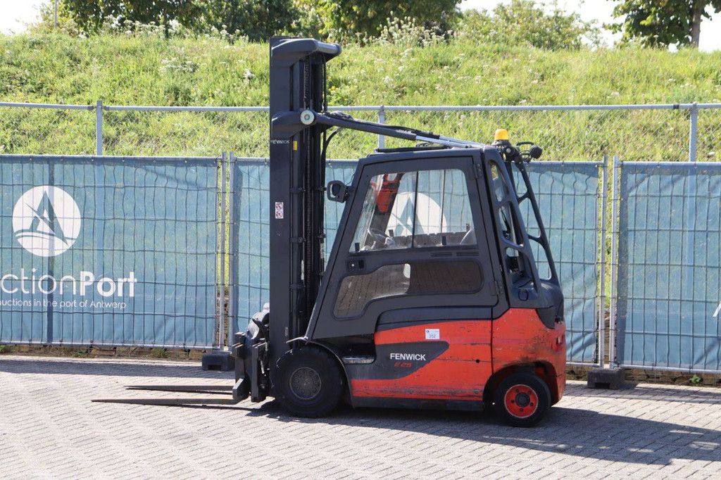 Gabelstapler Linde E25 Elektro