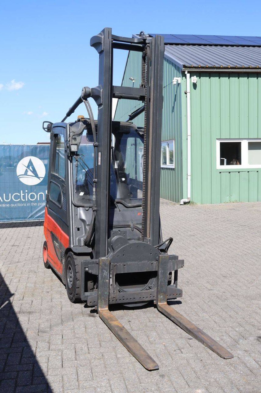 Gabelstapler Linde E25 Elektro