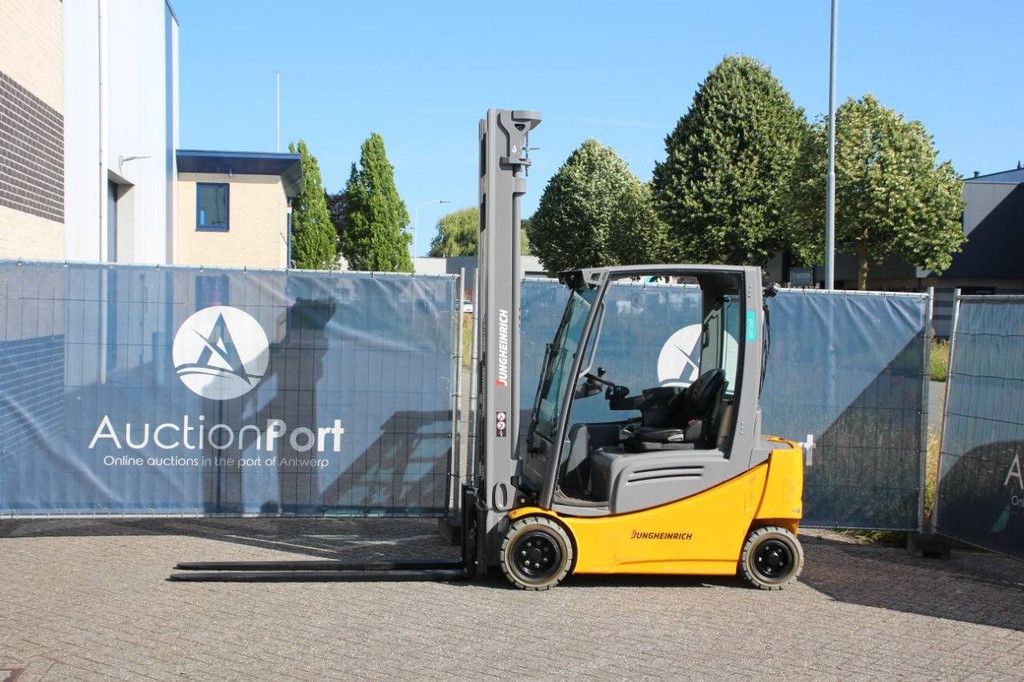 Forklift Jungheinrich EFG 320 Electric 2000kg 7.0m 2019