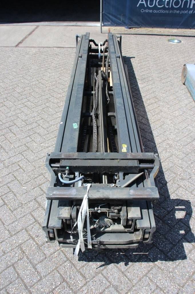 Reach truck Still FM-X 17 Electric 1700kg 5.75m 2019