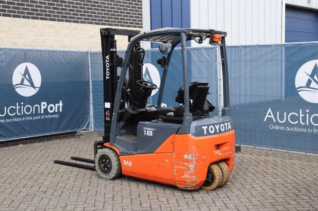 Gabelstapler Toyota Traigo 18 Elektro 1800kg 3,3m