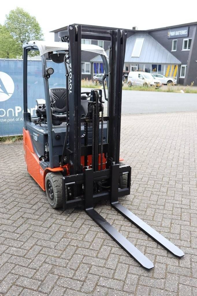 Gabelstapler Toyota Traigo 18 Elektro 1800kg 3,3m
