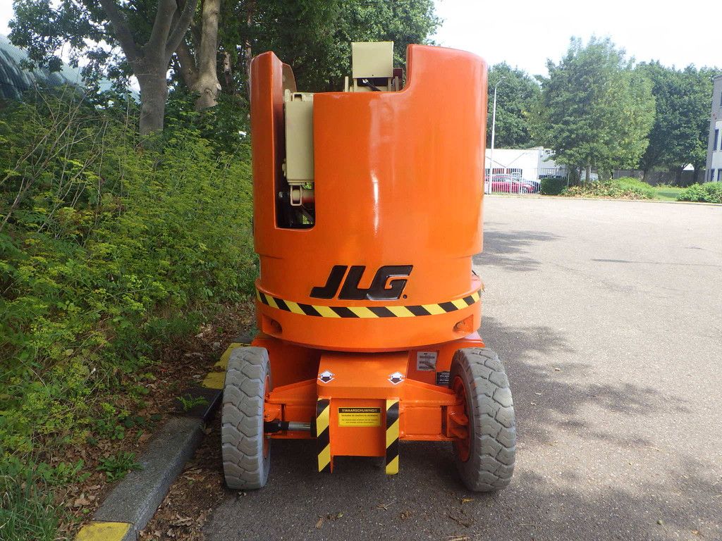 JLG E300AJP Elektrische Gelenkteleskoparbeitsbühne 11,19 m 2011