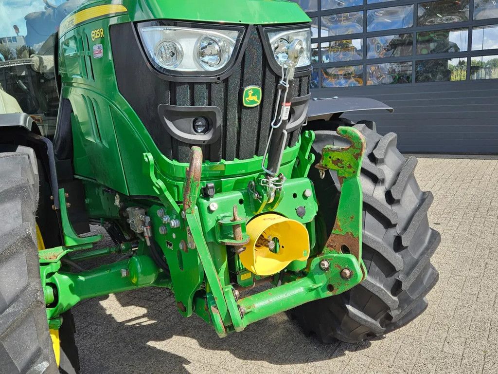 JOHN DEERE 6125R Autopower