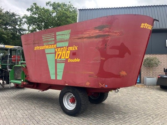 STRAUTMANN Vertimix 1700 feedwagon