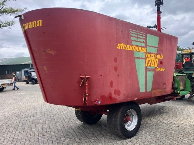 STRAUTMANN Vertimix 1700 feedwagon