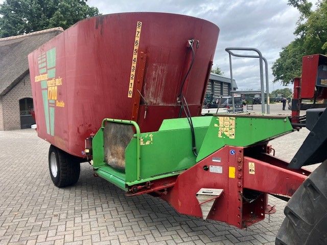 STRAUTMANN Vertimix 1700 feedwagon