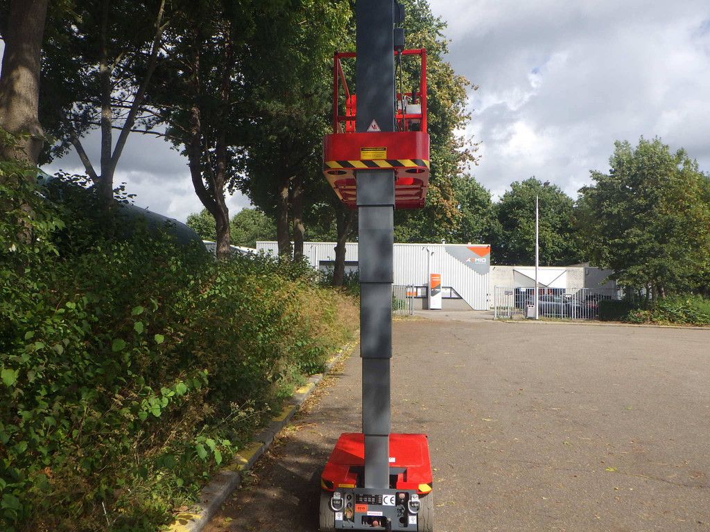 Skyjack SJ16 Elektrischer Mastlift 6,75 m 2013