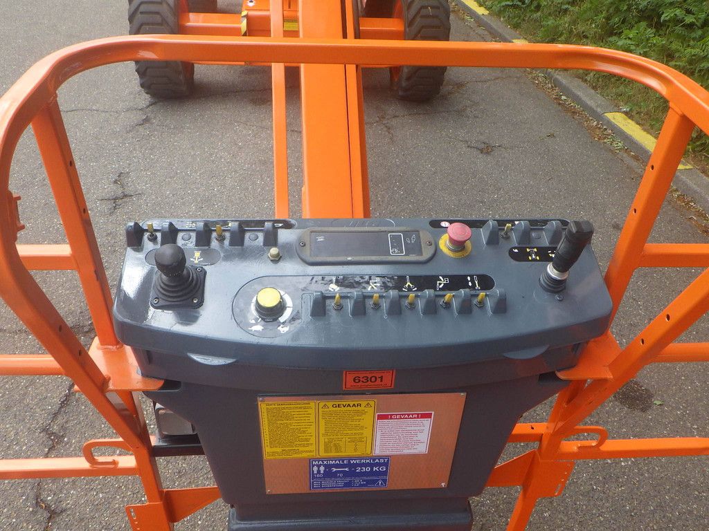 JLG 600AJ Diesel 20,47 m Gelenkteleskoparbeitsbühne 2011