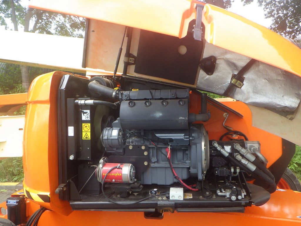 JLG 600AJ Diesel 20,47 m Gelenkteleskoparbeitsbühne 2011